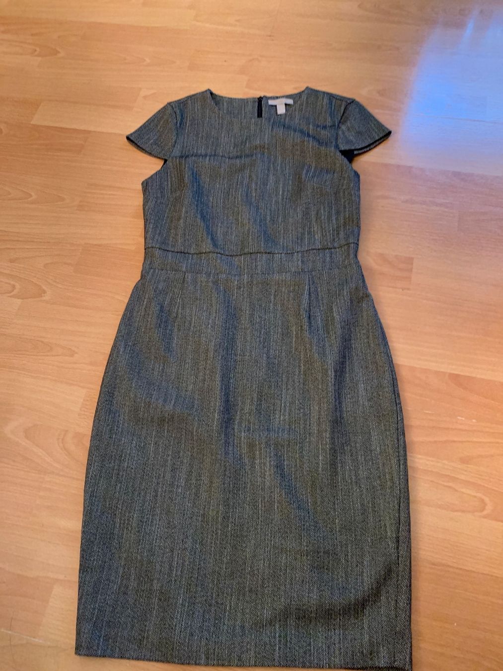 H&M Vestiti: Jolie robe H&M taille 36 – Usato da MEYRIN venduto da Gwendo10