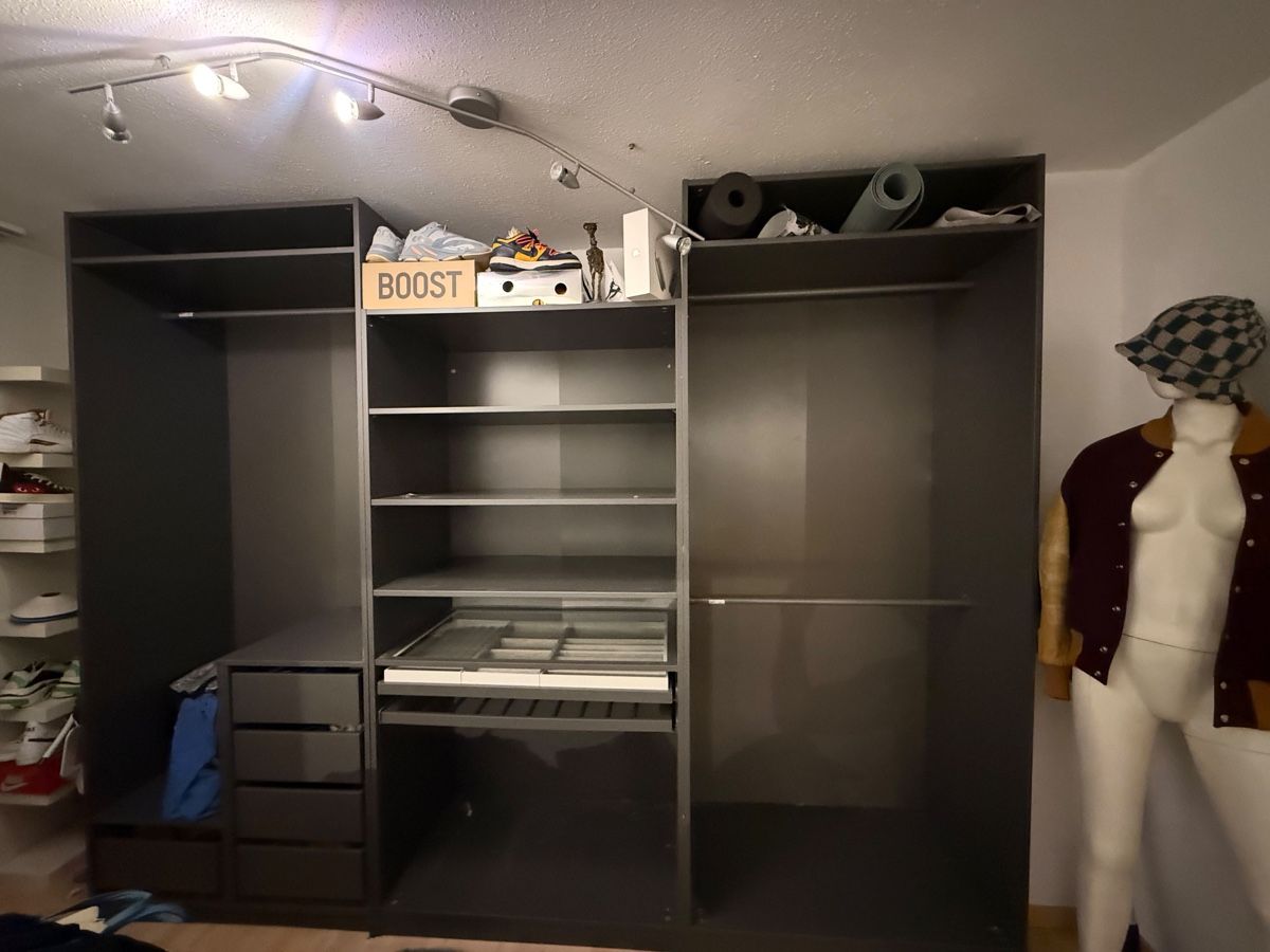 Armoires: Schrank Ikea Pax – D'occasion à Theilingen par Fujivibez