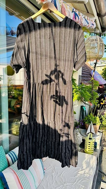Jungle Folk Vestiti: Jungle Folk – Usato da Bellikon venduto da DW54 1