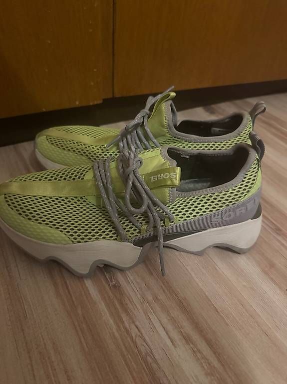 Damenschuhe: Baskets basses SOREL  Neon Green  – Gebraucht aus Crans-Montana von van_x72p