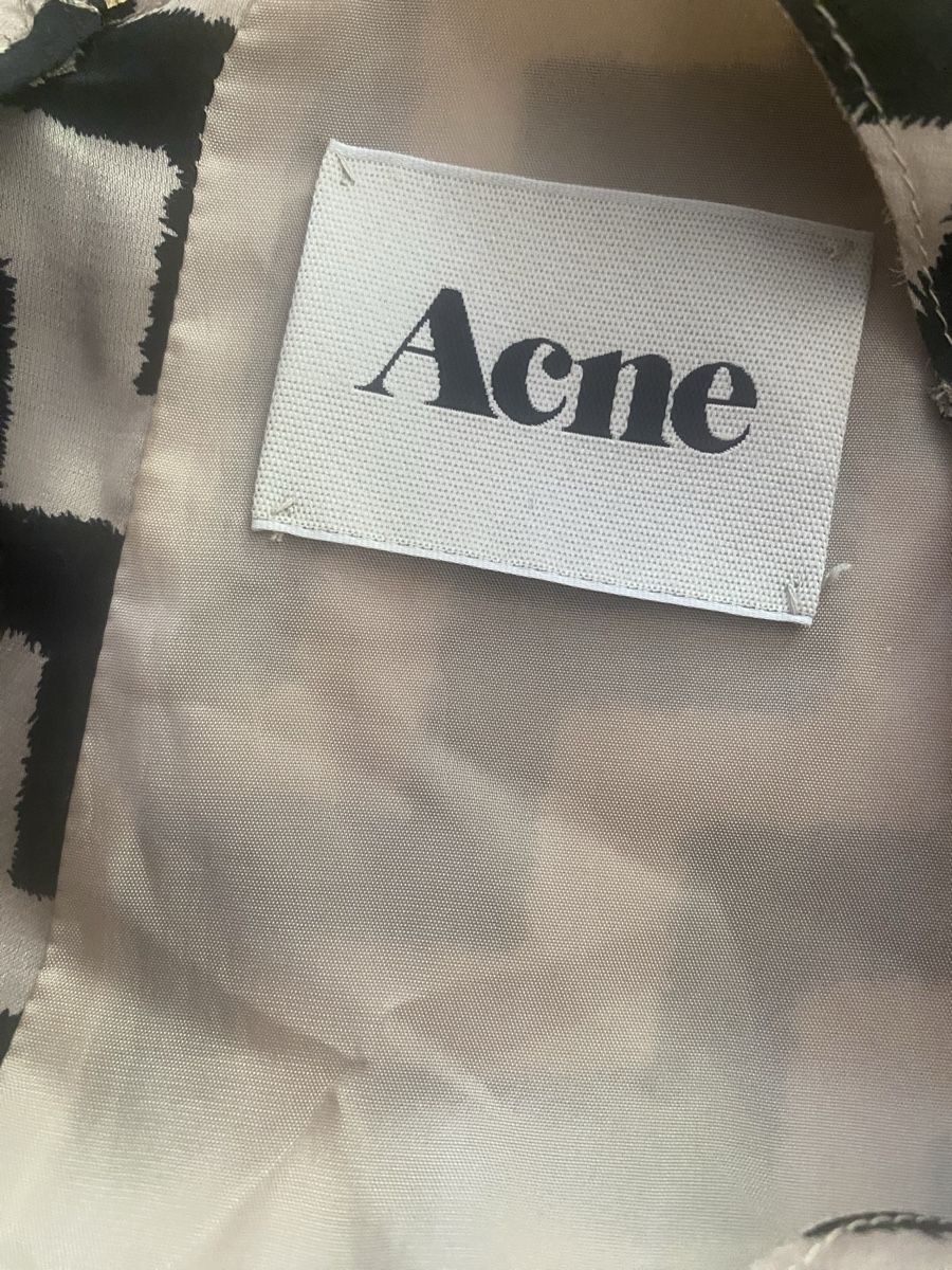 Acne Studios Kleider: Acne Kleid beige schwarz Grösse 36 gebraucht – Gebraucht aus Baden von swiss-alps 3