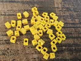 lego 6541 lot de 50 pièces Yellow Technic, Brick 1 x 1