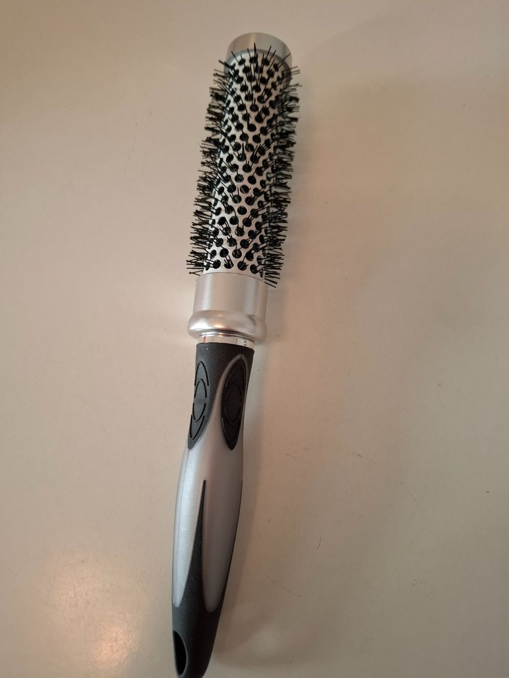 Altro per la cura dei capelli: Haarbürste – Usato da Zürich venduto da honolulu4711