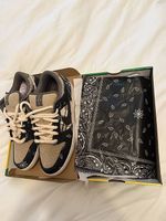 Nike dunk SB Travis Scott (boite standard)