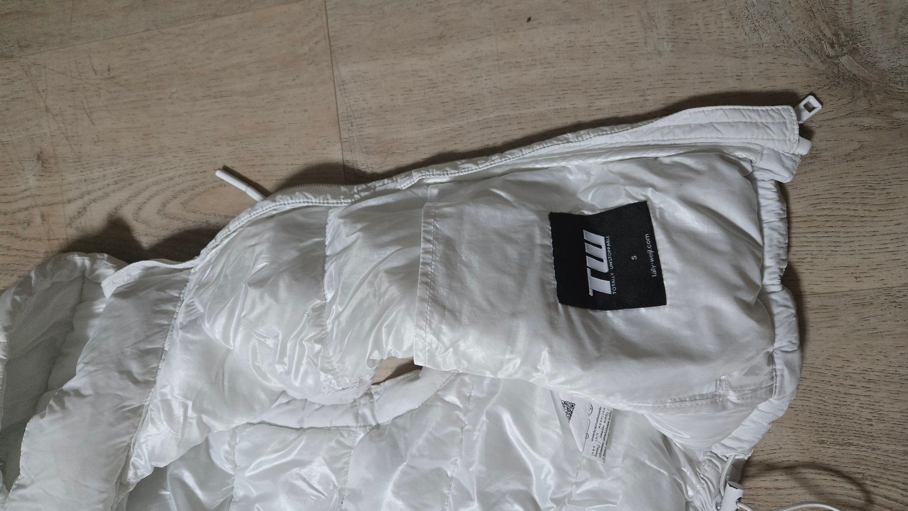 Gilets: 2 Weste Gr. S – D'occasion à Delémont par mvl_l76c 4