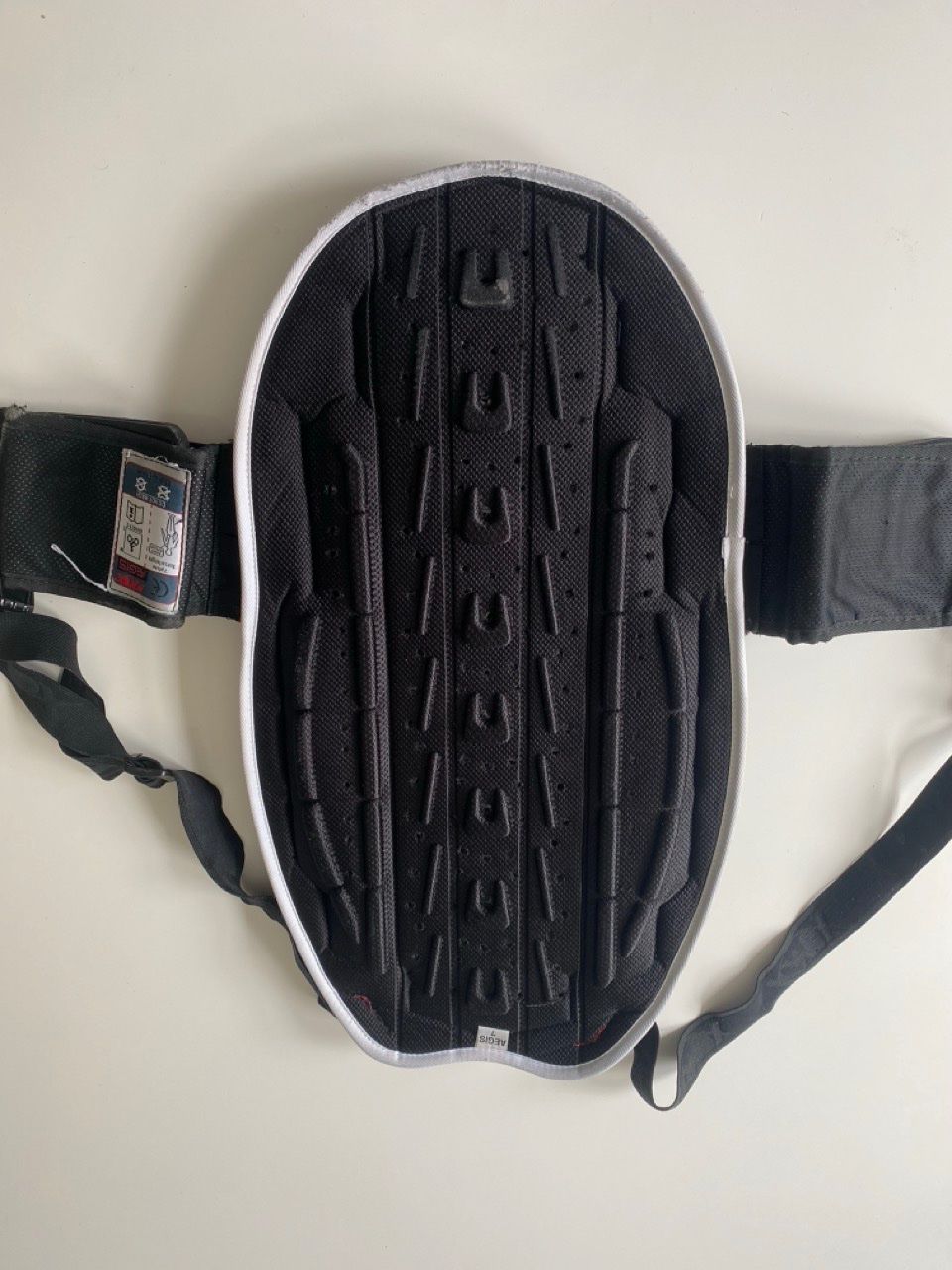 Protezioni & Imbottiture: KNOX AEGIS Back Protector (Level 2) – Usato da Adliswil venduto da krocan700 1