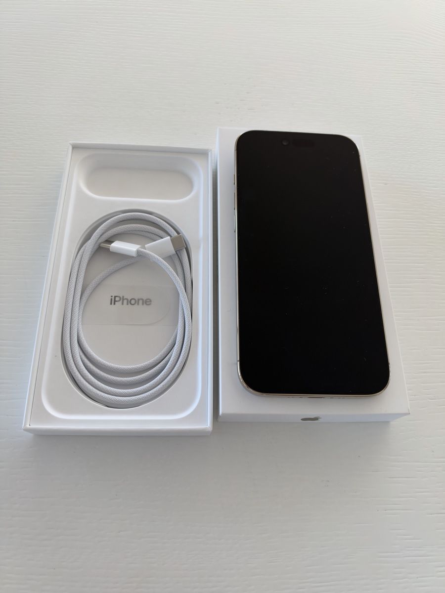 Apple Telefoni cellulari / Smartphones: iPhone Air, Light Gold, 256 GB – Usato da Hünenberg See venduto da Tower02 5