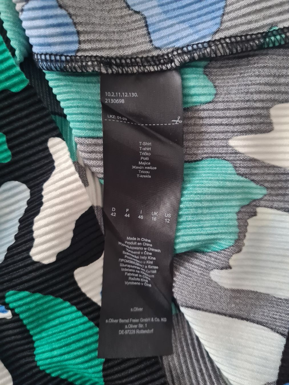 S.Oliver Top: S.Oliver Gr.42 Top Sommer Muster Recyceltes Polyester – Nuovo (secondo la descrizione) da Winterthur venduto da Jana1701 4