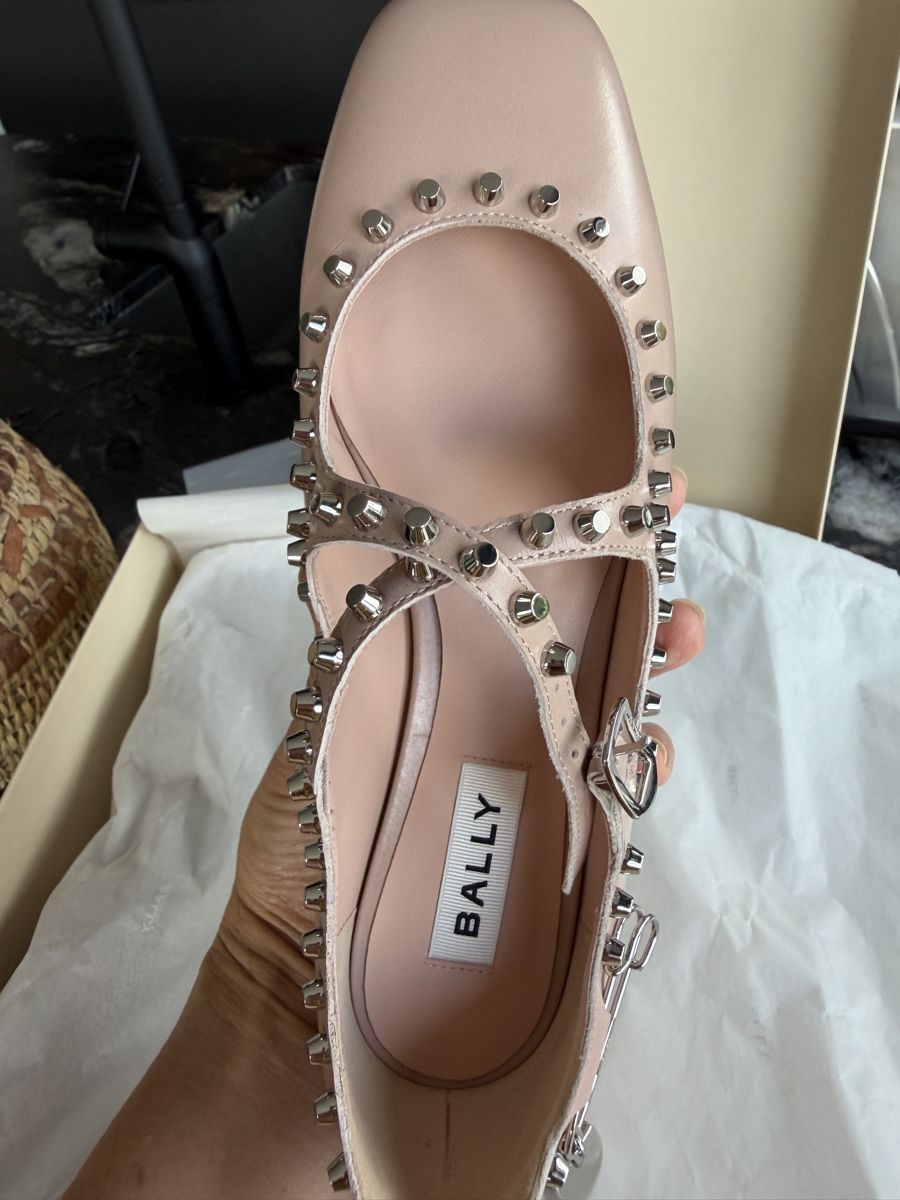 Bally Damenschuhe: Ballerina Flat in Light Beige – Neu (gemäss Beschreibung) aus Uitikon Waldegg von EmStep