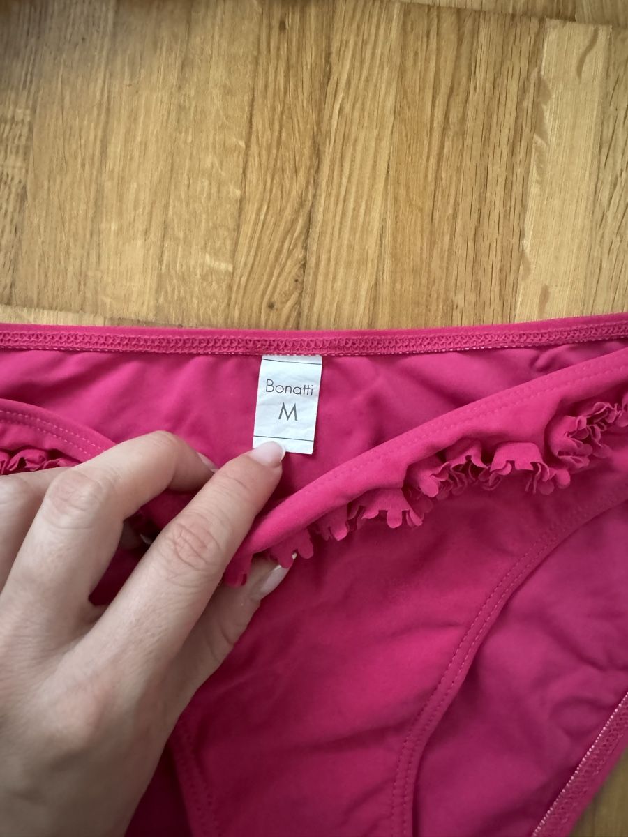 Altra biancheria intima: Bikini pink 75 B & Badehose Gr. M - Raffung Bänder – Usato da Jona venduto da Good_luck_ 5