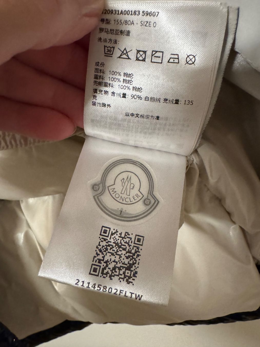 Moncler Giacche: Moncler Karakorum wandelbare Daunenjacke – Usato da wallisellen venduto da Niccii 5