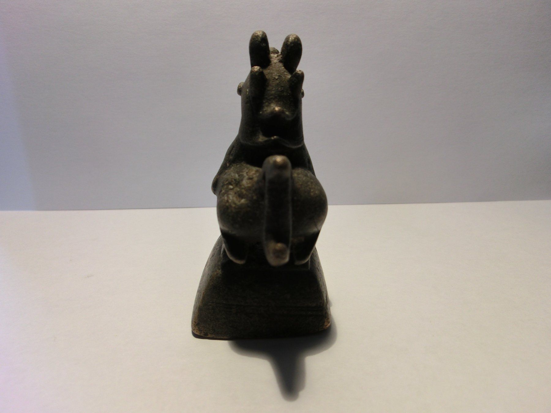Statuette: ANTIKES OPIUM - GEWICHT – Usato da Basel venduto da wyba44 3