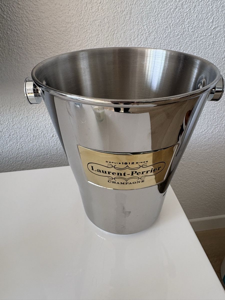 Laurent Perrier Sonstiges: Sektkühler Laurent-Perrier – Gebraucht aus Stäfa von LAS89