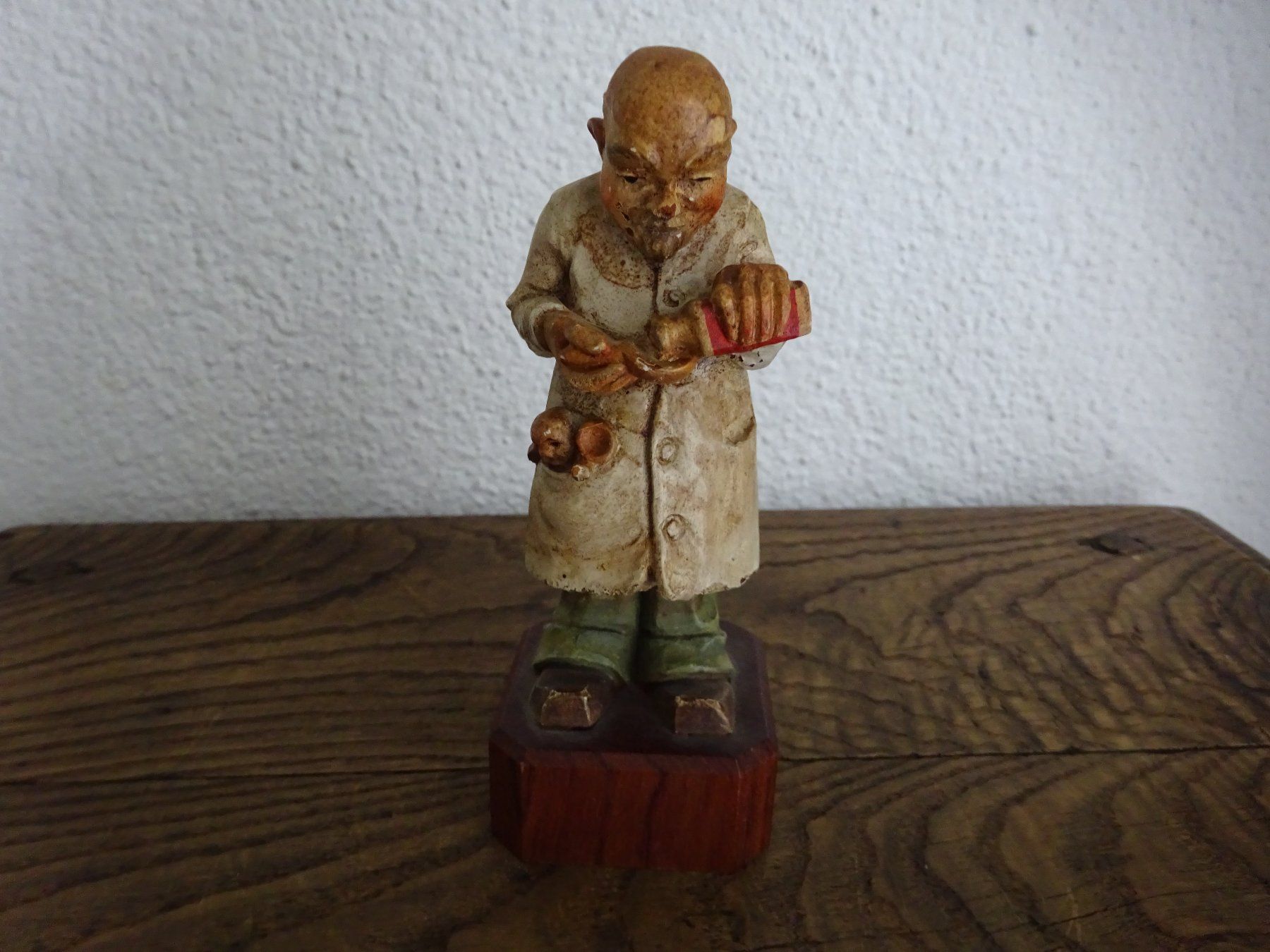 Sculture & Statue: Lustiger Kinderarzt – Usato da Esslingen venduto da eintagammeer