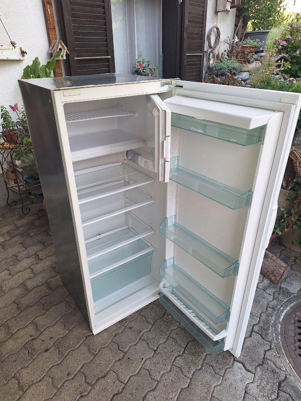 Electrolux Frigoriferi: Kühlschrank Electrolux – Usato da Uetendorf venduto da Albi125 1