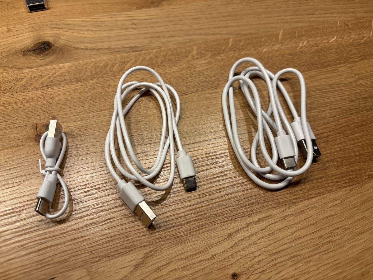 Câbles: 3x USB-C Ladekabel – Neuf (Voir description) à Pratteln par pfaeffe19