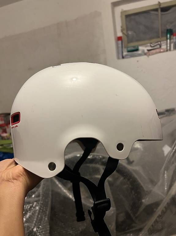 Caschi: Bell Reflex Skihelm 58-62 – Usato da Chur venduto da PineApplePen 1
