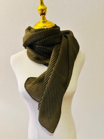 Light shawl