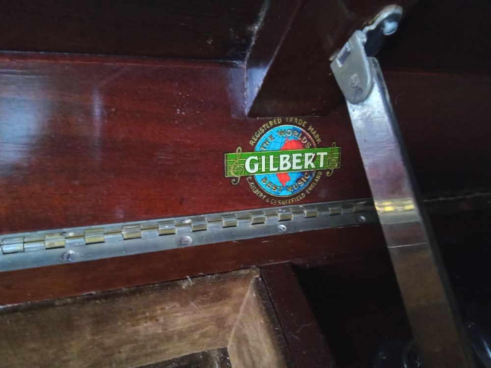 Seltenes antike Grammophon model Gilbert mit SAXOPHON Tonarm (Gebraucht ...