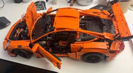 LEGO Porsche 911 GT3 RS Set 42056