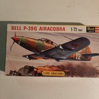 3187 D 162 ... Bell P-39 Q Airacobra + Decal Set Authentic
