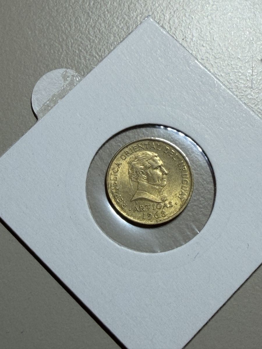 Alle Münzen: Uruguay - 1 peso - 1968 – Gebraucht aus Payerne von Mike1682 1