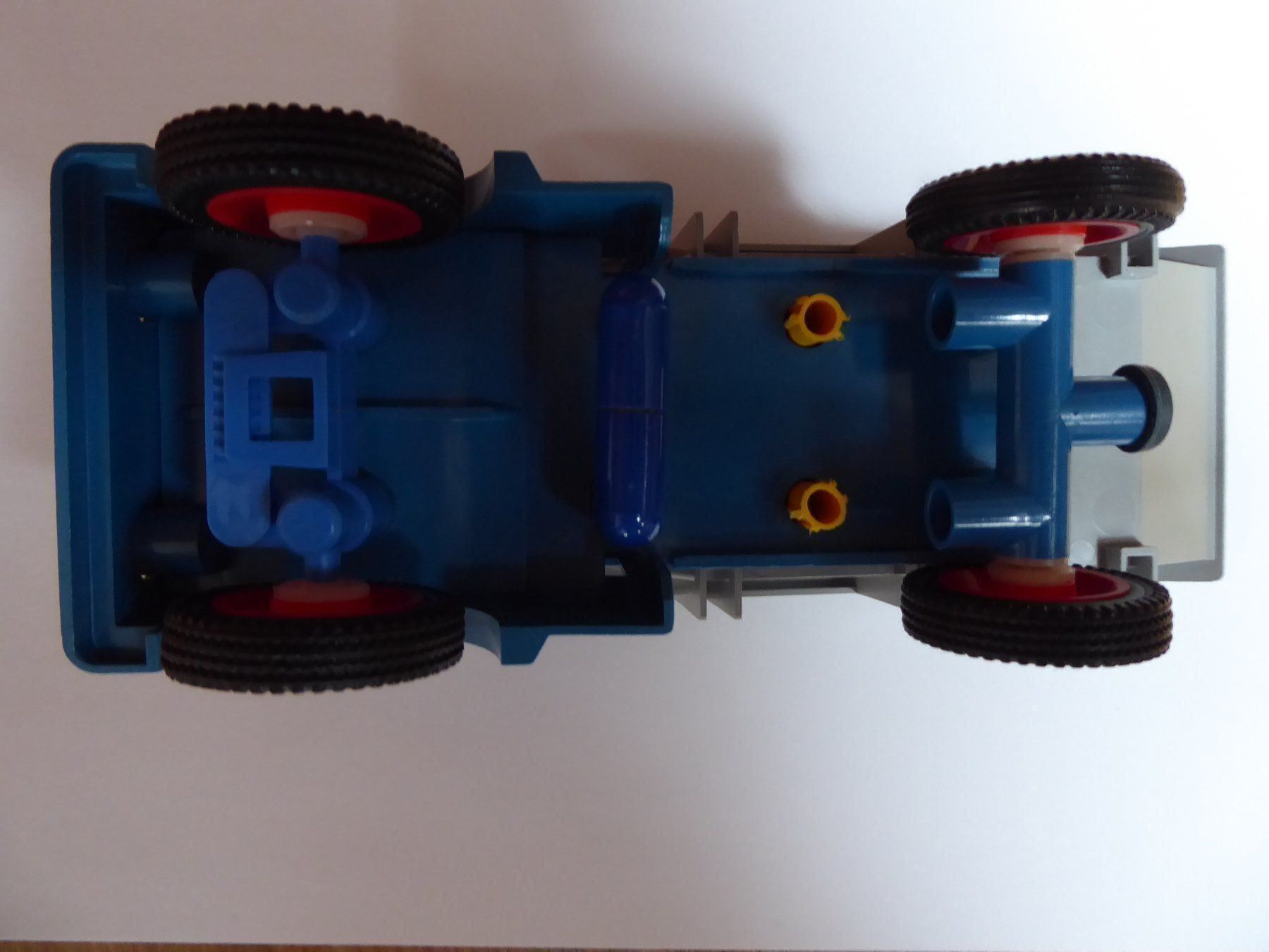 Giocattoli: Cooler LKW von Plasticant, 20cm – Usato da Turbenthal venduto da Panau 5