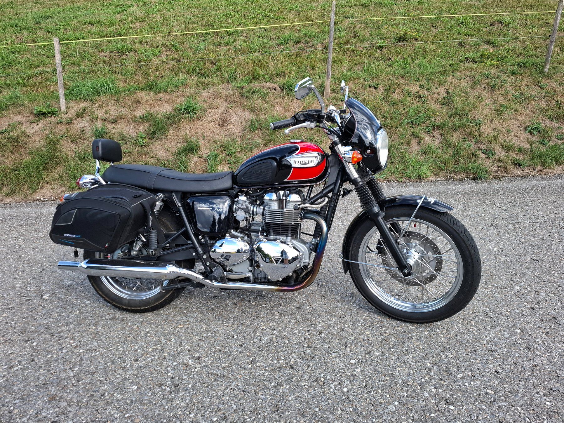 Triumph Chopper: Triumph Boneville T100 – Gebraucht aus Oberschrot von zbinden_04