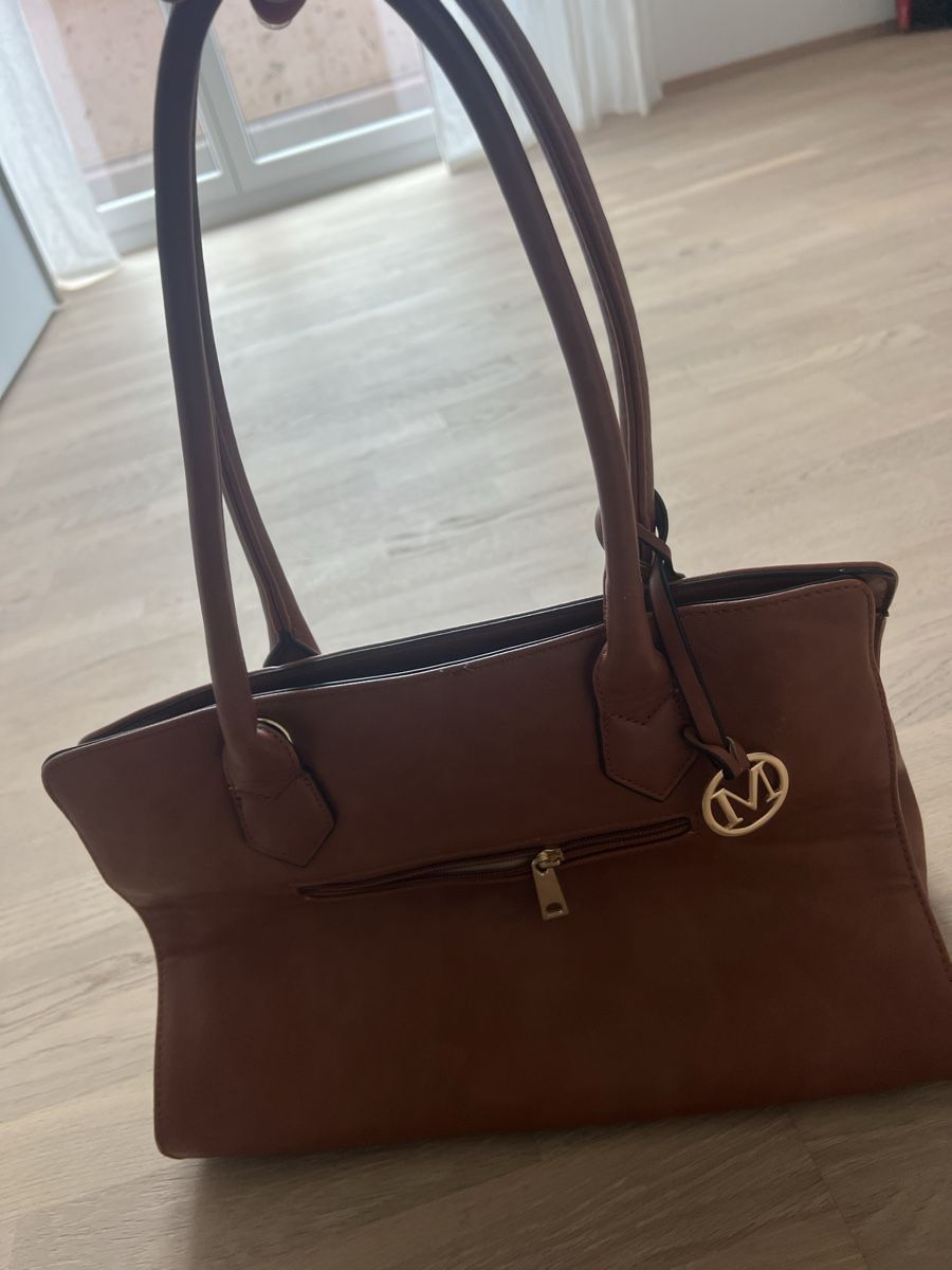 Borse da donna: Tasche braun – Usato da Bülach venduto da Cucculi