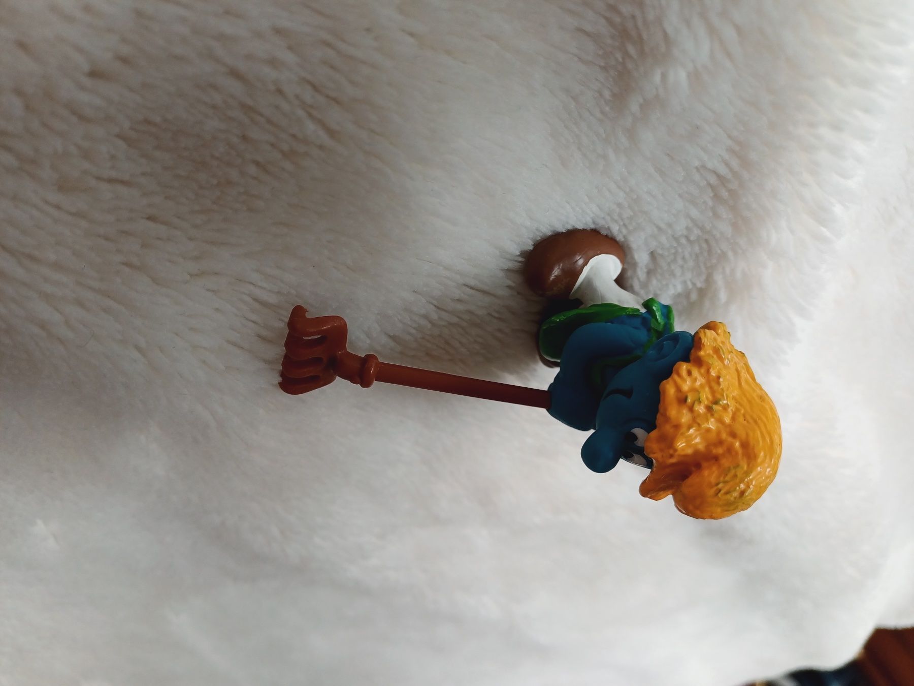 Schleich Statuette: Schleich und Peyo - Schlumpf - Gärtner mit Rechen – Usato da Würenlos venduto da Abracadabra26 4