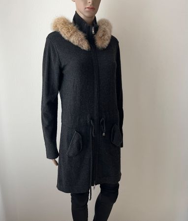 REKEN MAAR Cardigan mit abnehmbaren Fellbesatz 🩶