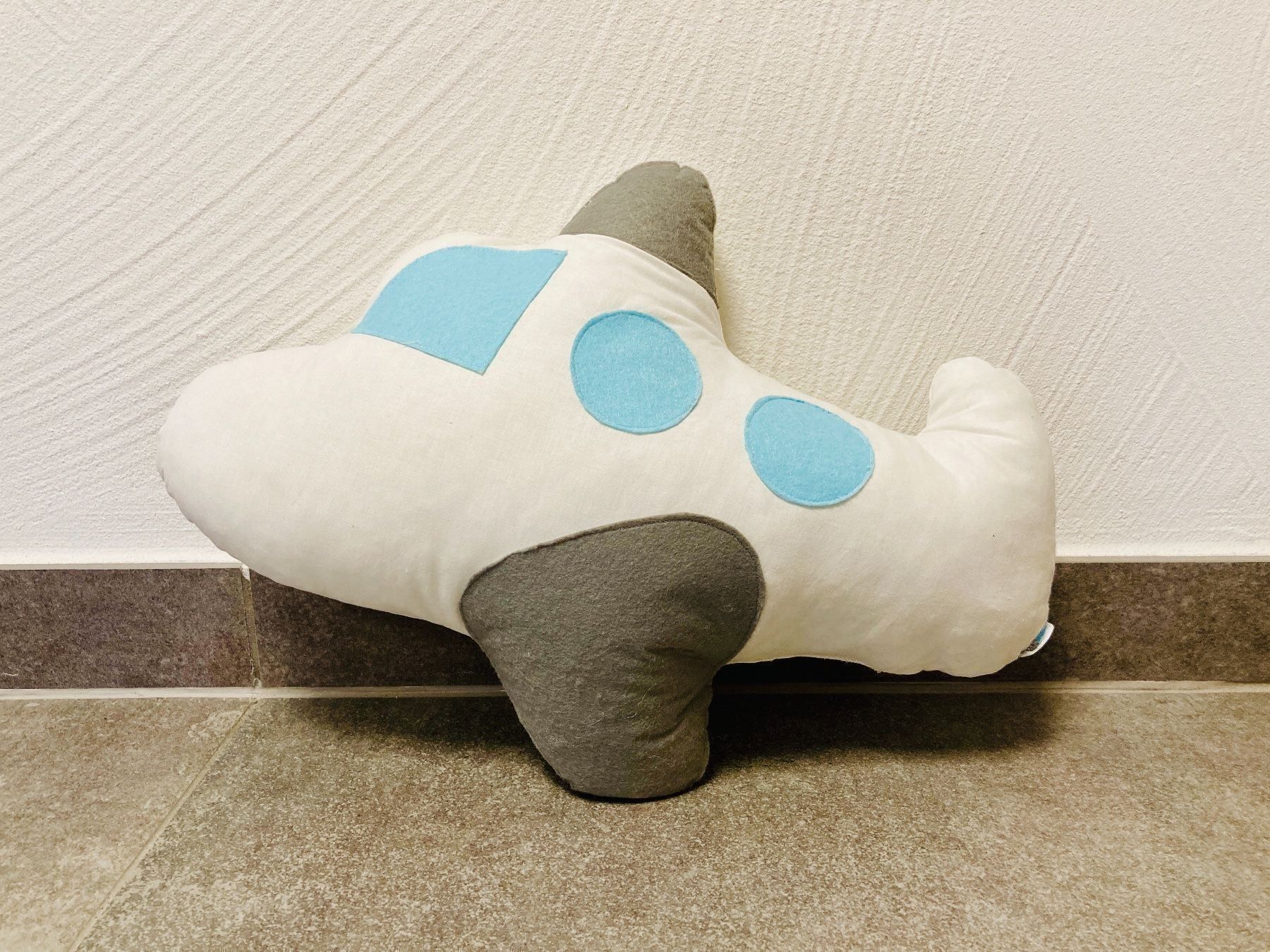 Cuscini: Décoration avion bleu – Usato da Réchy venduto da Pittdesign
