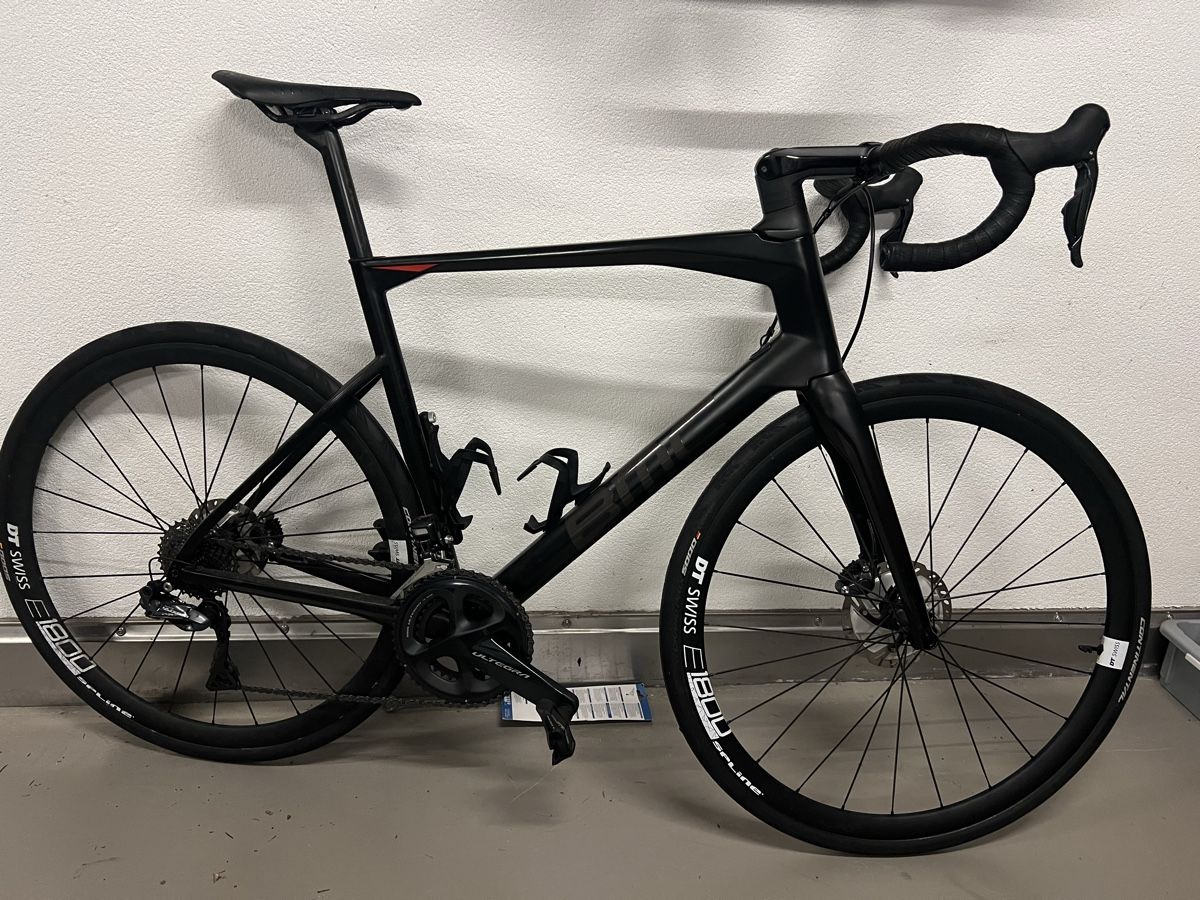 BMC Biciclette: BMC Roadmachine 02 ONE - Size 58 – Usato da Silvaplana venduto da SkoCats1 3