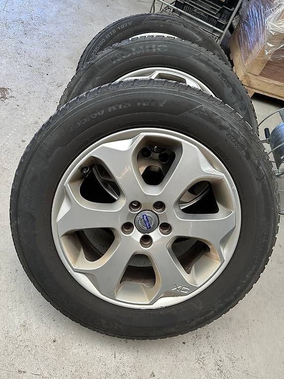 Volvo Pneumatici & Ruote complete: VOLVO XC60 18" Original Winterräder – Usato da Lyssach venduto da damorest