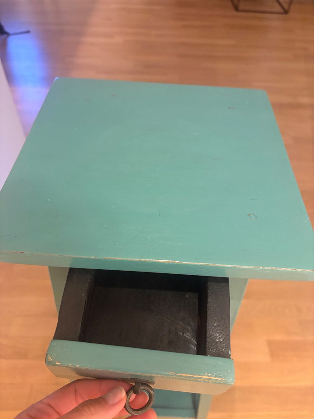 Tavoli: Antique Beistelltische – Usato da Thalwil venduto da GRageth 2