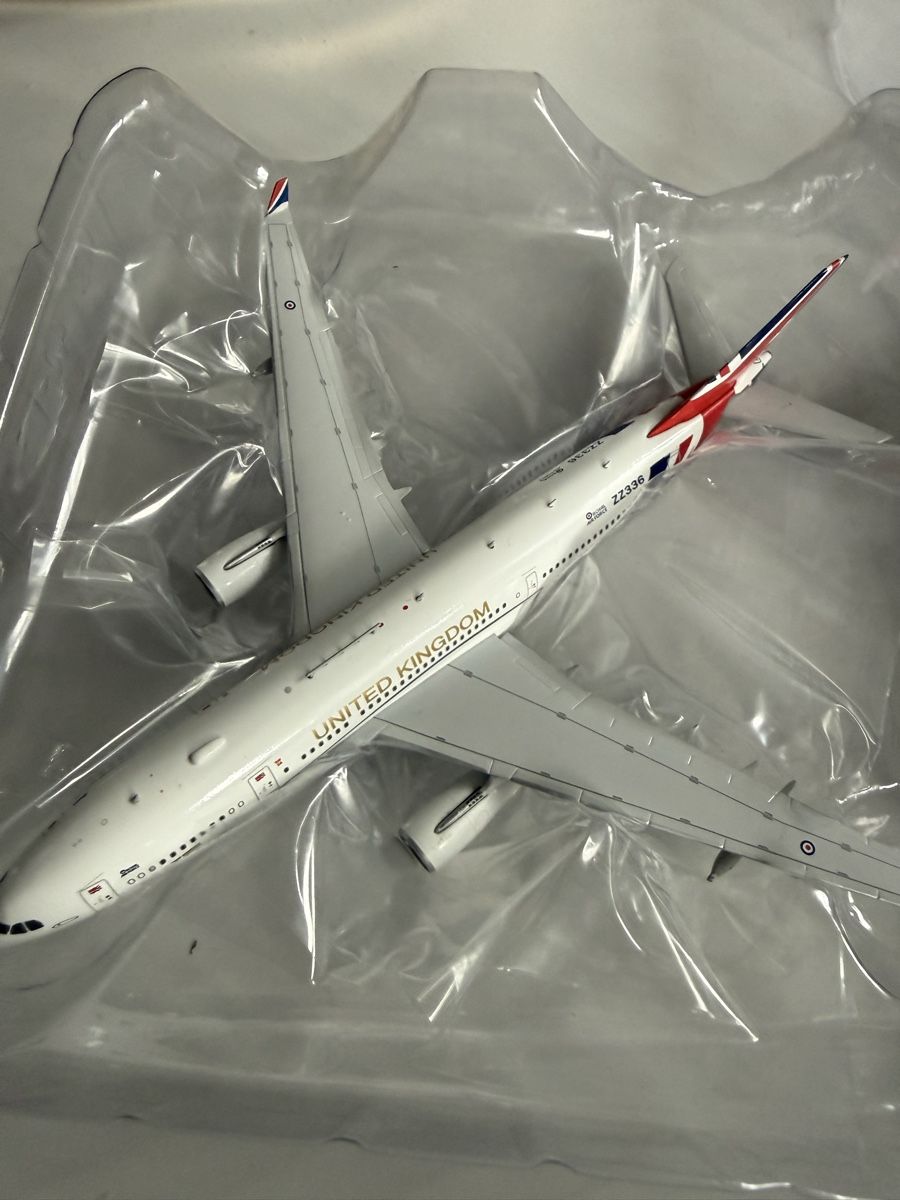 Kit di modellismo & Modellini statici: Flugzeug-Modell Sammlung, verschiedene Modelle, Top! – Nuovo (secondo la descrizione) da BASEL venduto da zum_schneugge 2