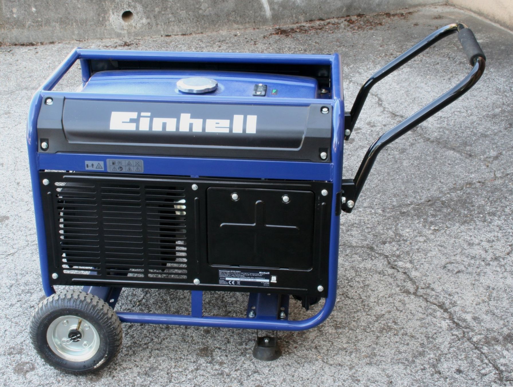 Einhell Generatori di corrente: Benzin Generator Einhell BT-PG 5500/1 – Nuovo (secondo la descrizione) da Pfäffikon ZH venduto da Eng0347 1
