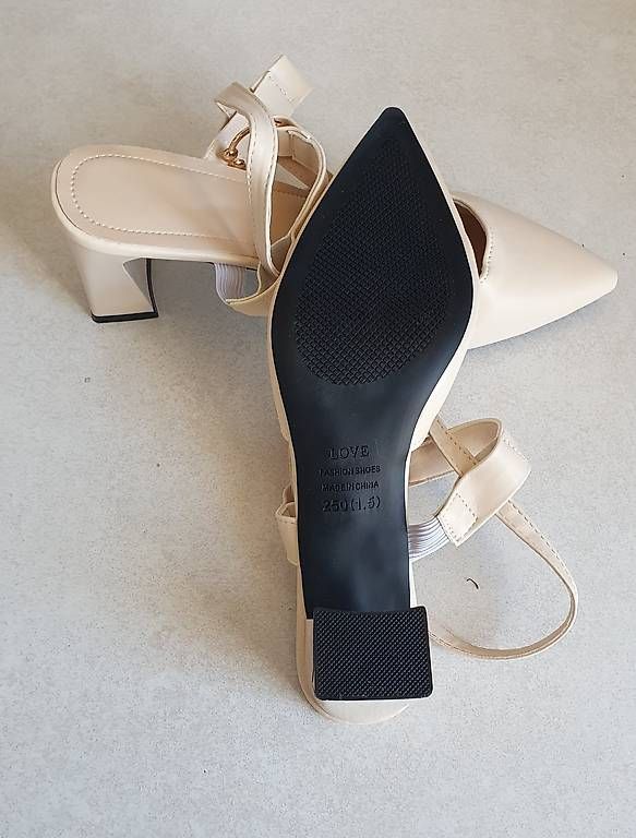 Scarpe da donna: Escarpins taille 40 – Nuovo e nell'imballaggio originale da Erde venduto da zakleblanc 3