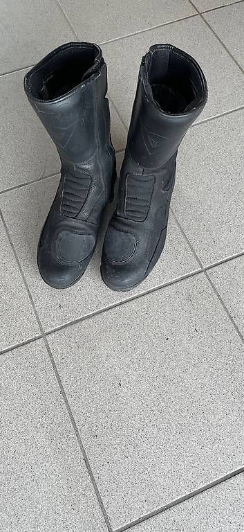 Scarpe da uomo: Botte de moto Dainese taille 42 – Usato da Sonceboz-Sombeval venduto da msap 3