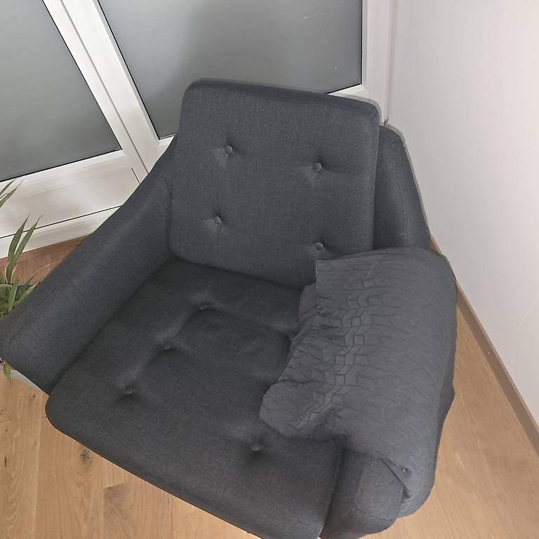 Poltrone: Sessel Vintage grau Stoff – Usato da Zürich venduto da leara.milani
