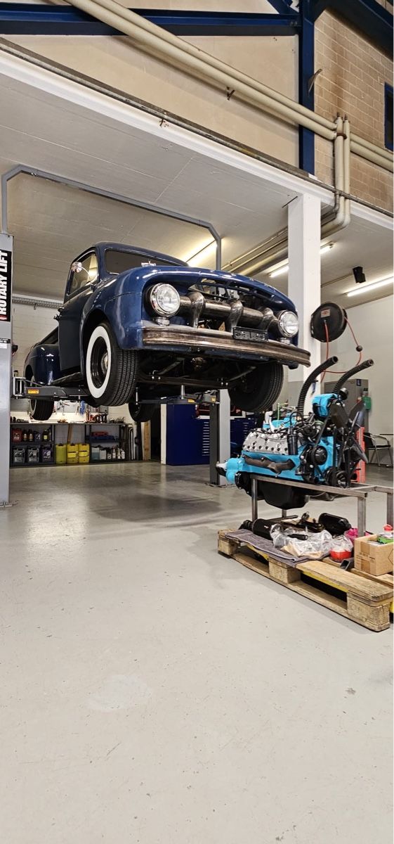 Ford Automobili: Ford F1 1952 AB MFK – Usato da Bennwil venduto da Dome814