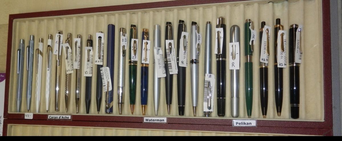 Kit bricolage: Ganze Papeterie - Top Zustand! – Nuovo e nell'imballaggio originale da Elsau venduto da TDrazz_881 1
