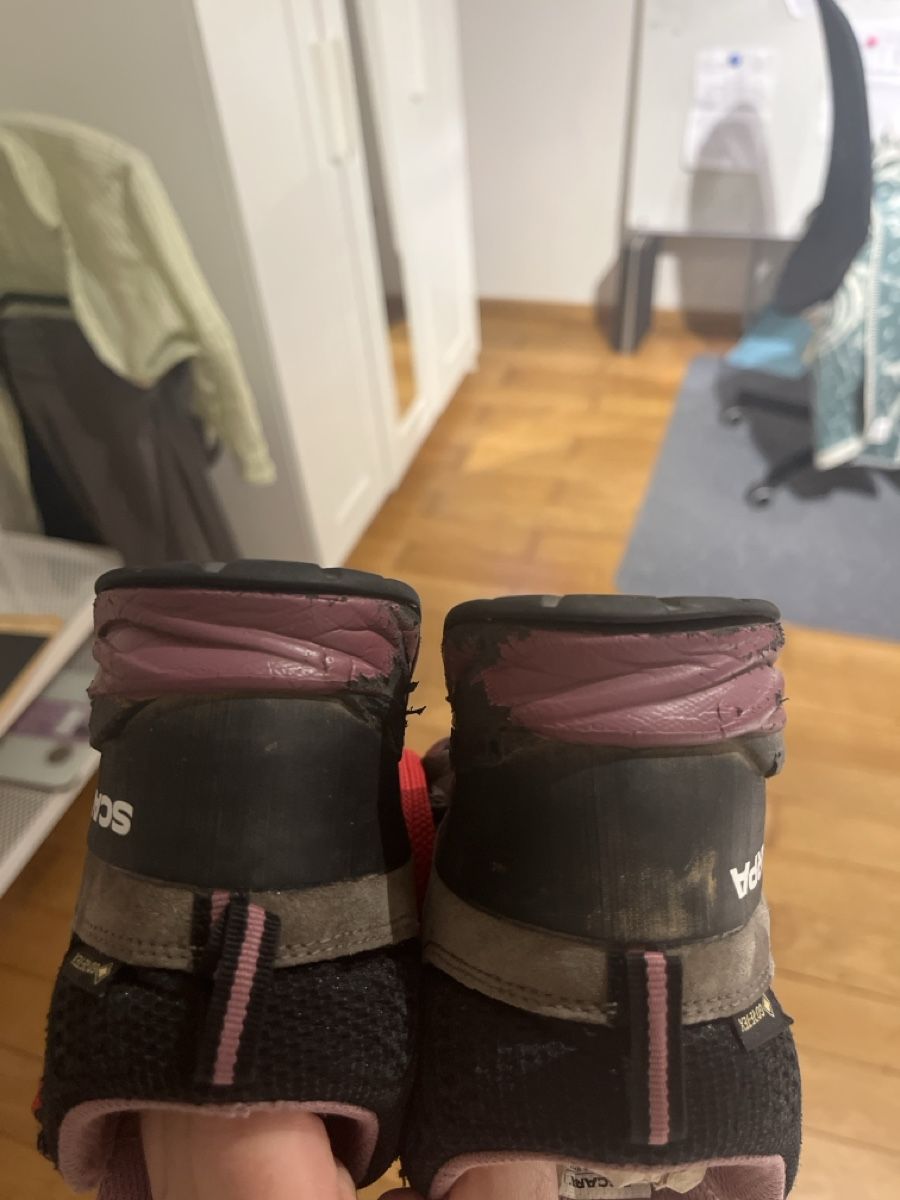 Scarpa Scarpe per ragazzi: Scarpa Wanderschuhe  31 – Usato da Basel venduto da hal_s2bt 2