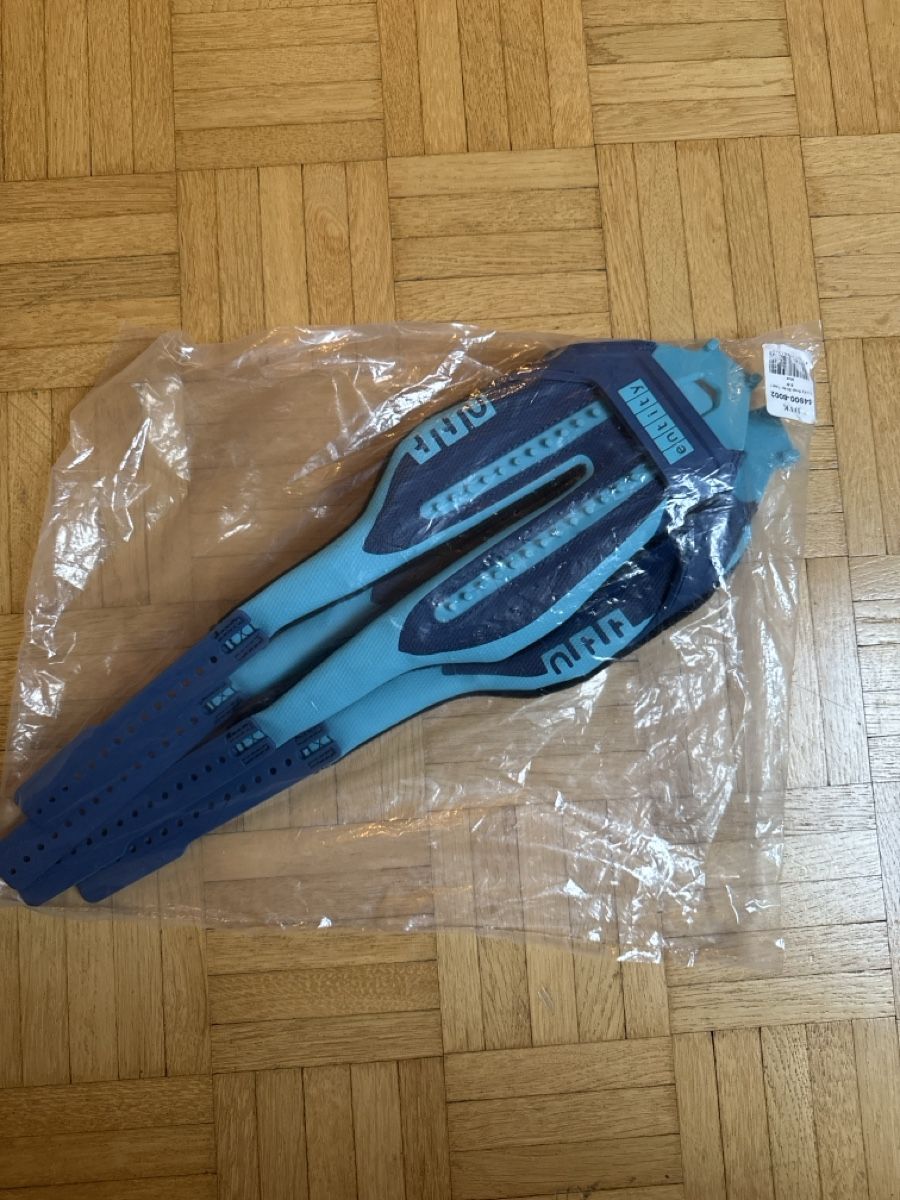 Duotone Kite: DTK  Entity Snap Strap (pair) S-M blau – Neu und originalverpackt aus Oetwil am See von flader85