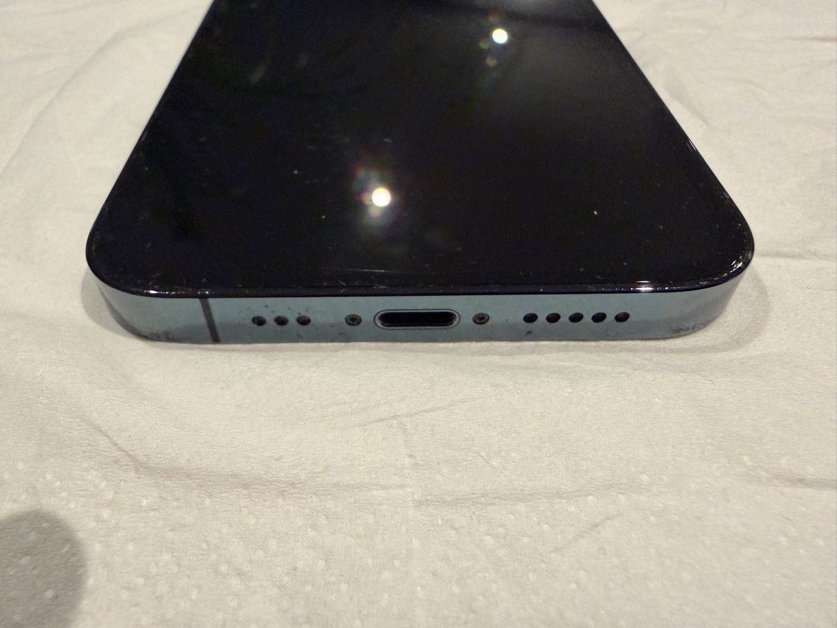 Apple Telefoni cellulari / Smartphones: iPhone 12 Pro 256 Go Bleu Pacifique – Usato da Péry venduto da nic_9lqk 3
