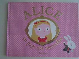 " Alice au pays des merveilles " 23 x 18 cm