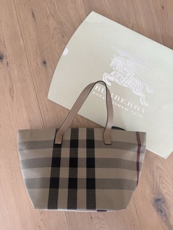 Handtasche Burberry - keine Sicherheit für Echtheit