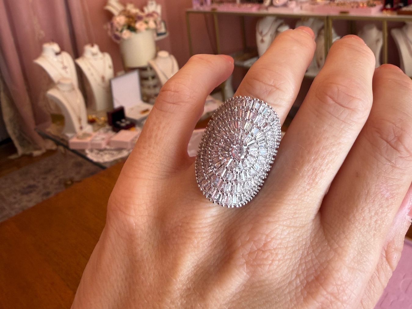 Anelli: Bague ovale zirconium blanc – Nuovo e nell'imballaggio originale da St-Maurice venduto da Sandrinette123 1