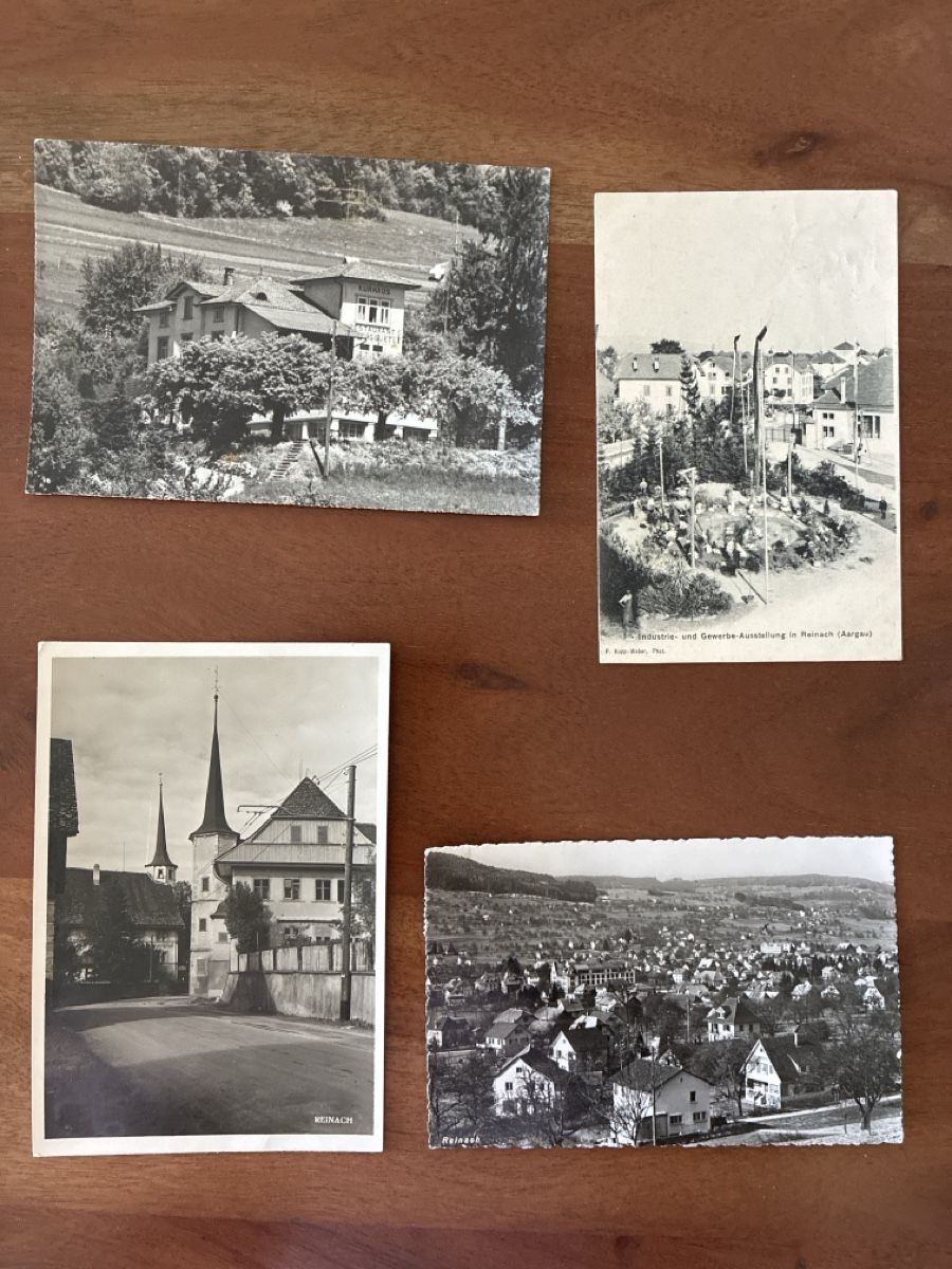 Cartoline postali: 4 Ansichtskarten Schweiz von Reinach AG – Usato da Oftringen venduto da Cla.vD.74