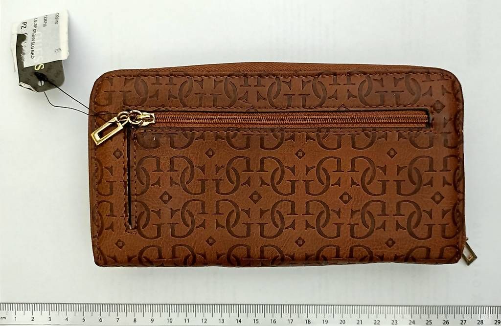 Portamonete: Borsellino GUESS donna – Usato da Magliaso venduto da mar_66sk 2